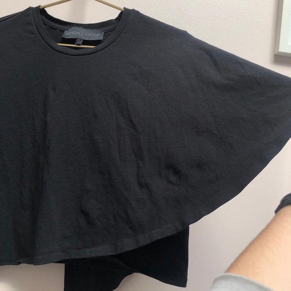 Kendall + Kylie draped t-shirt - Picture 9 of 13